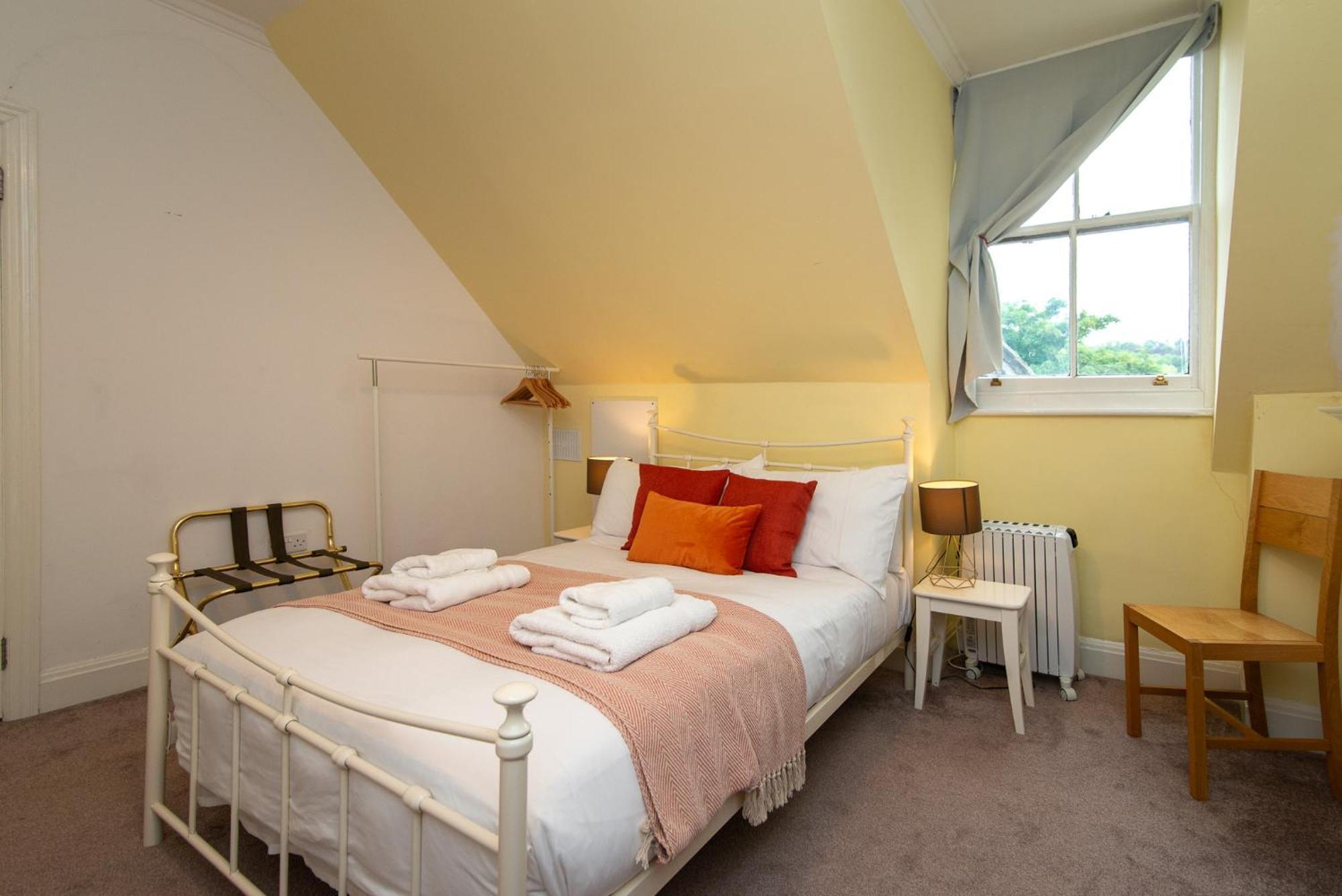 מטלוק Spacious Retreat With River Views Near Peak District מראה חיצוני תמונה
