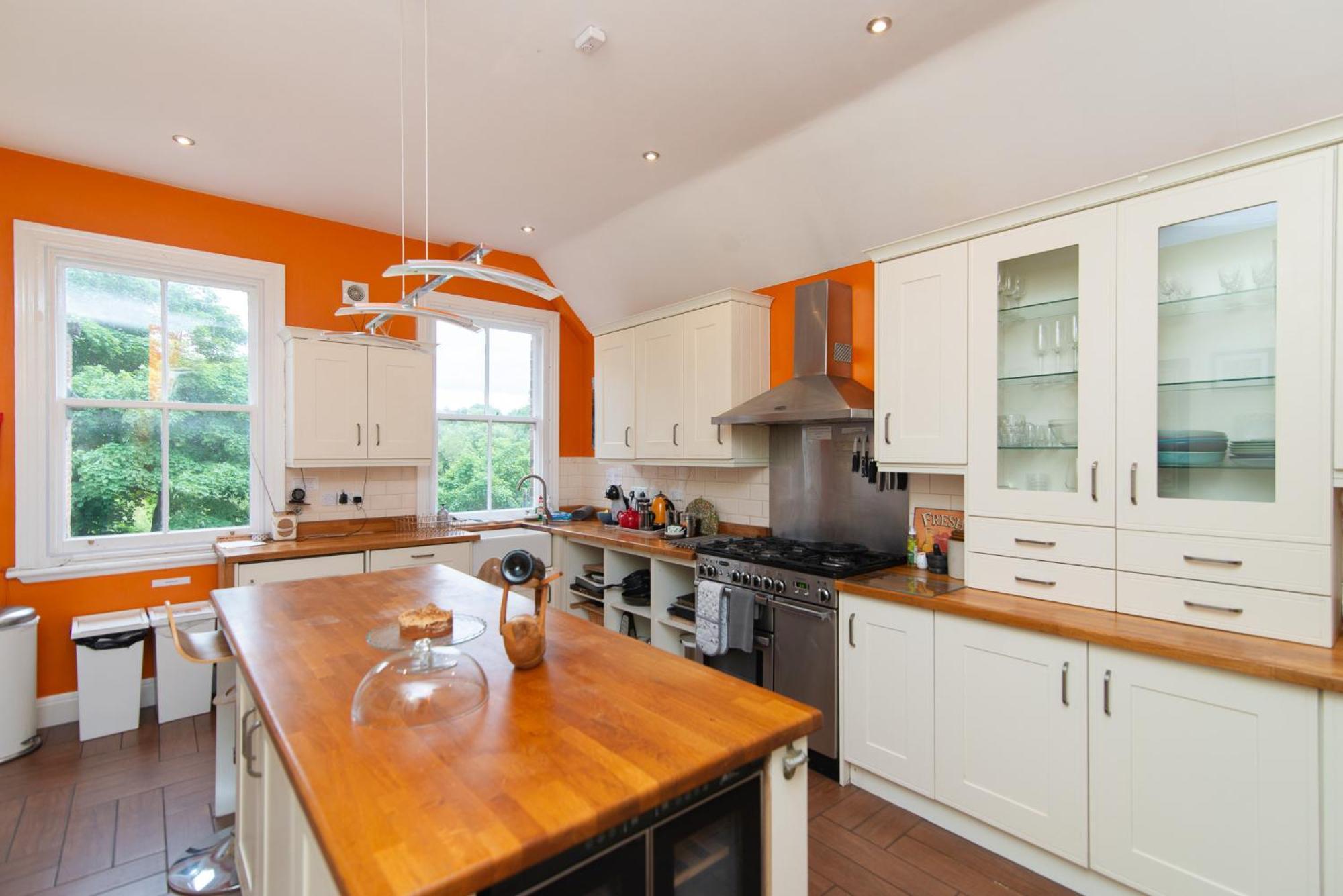מטלוק Spacious Retreat With River Views Near Peak District מראה חיצוני תמונה