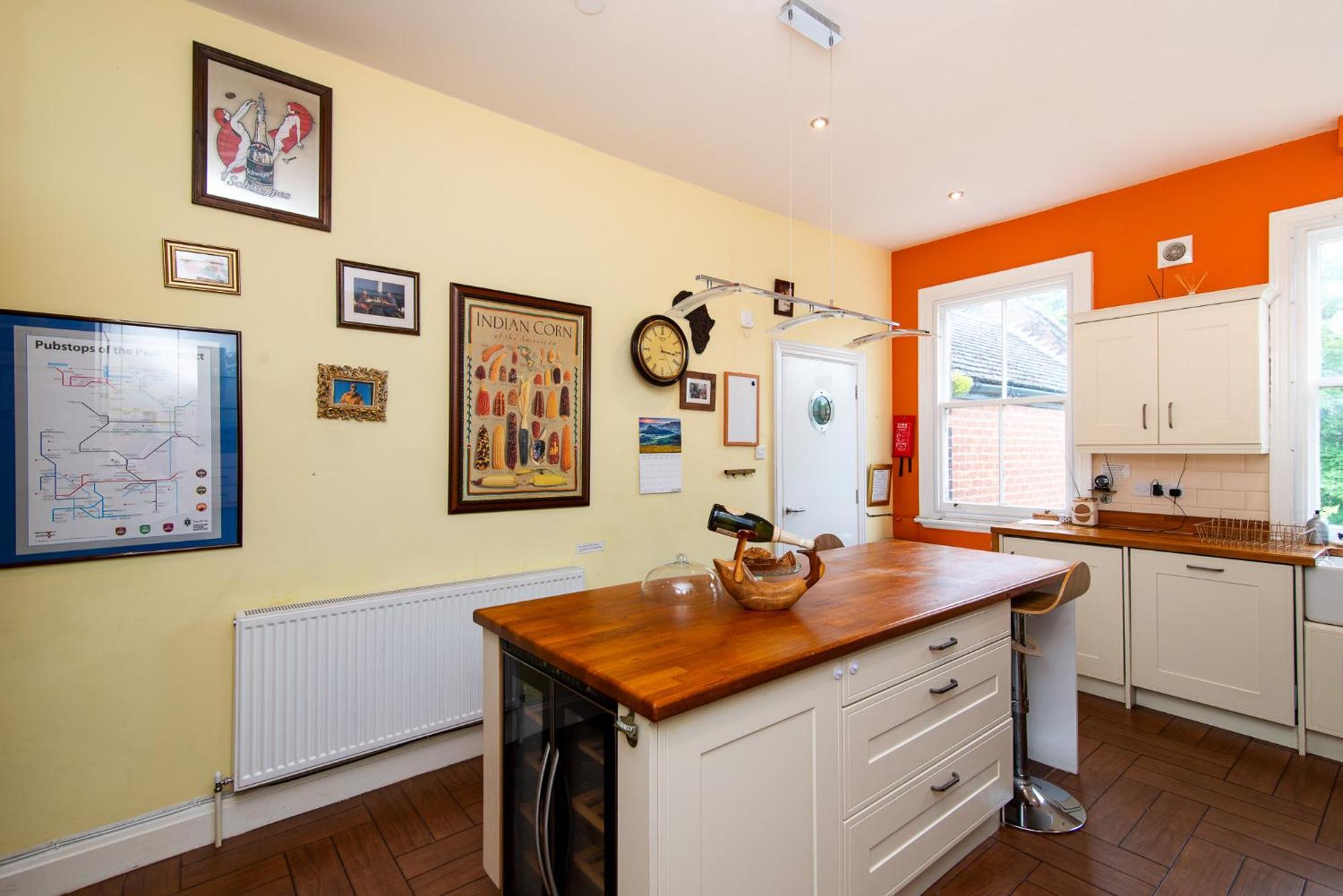 מטלוק Spacious Retreat With River Views Near Peak District מראה חיצוני תמונה